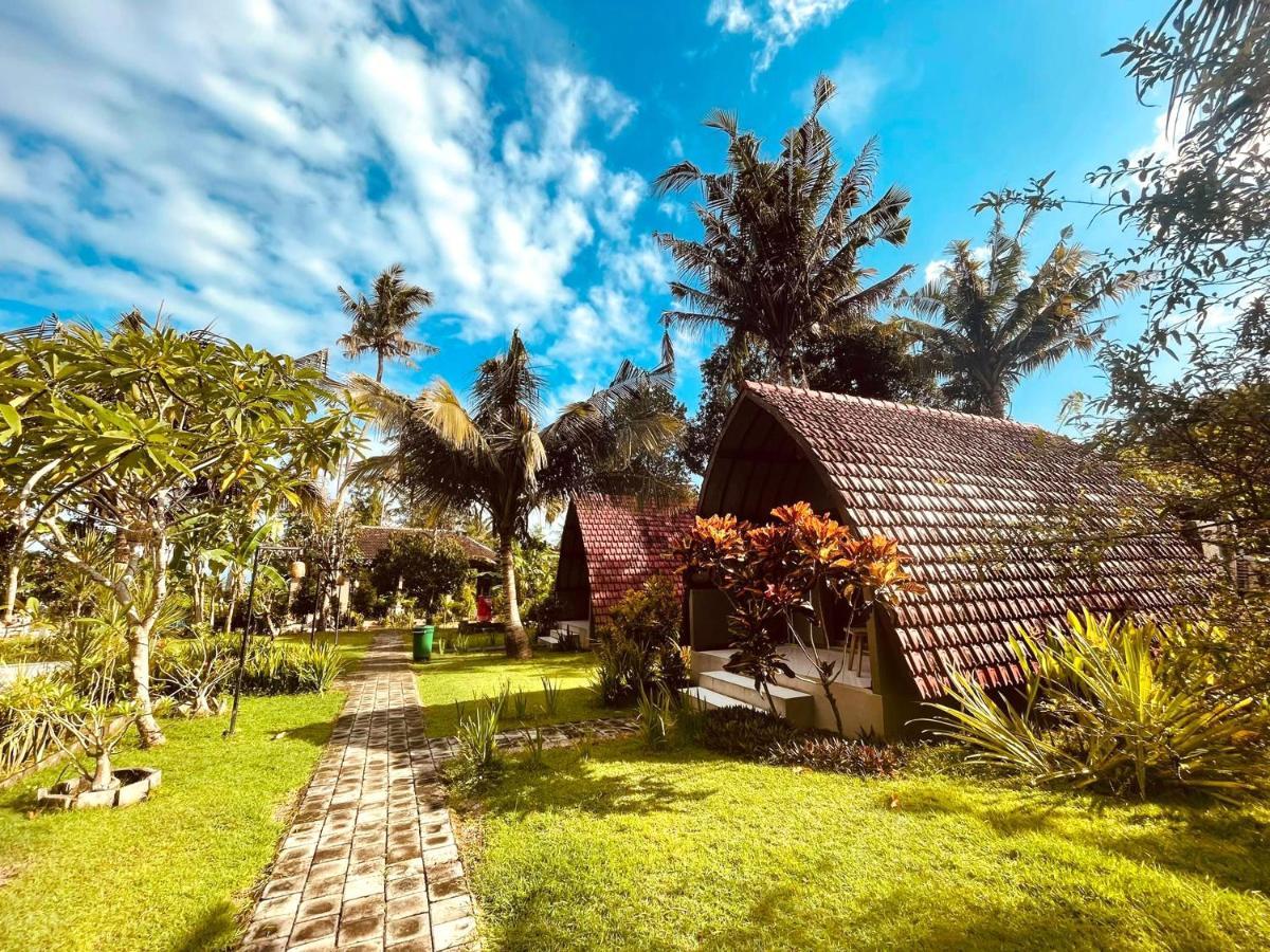 Batununggul Apit Lawang Villas & Resto מראה חיצוני תמונה
