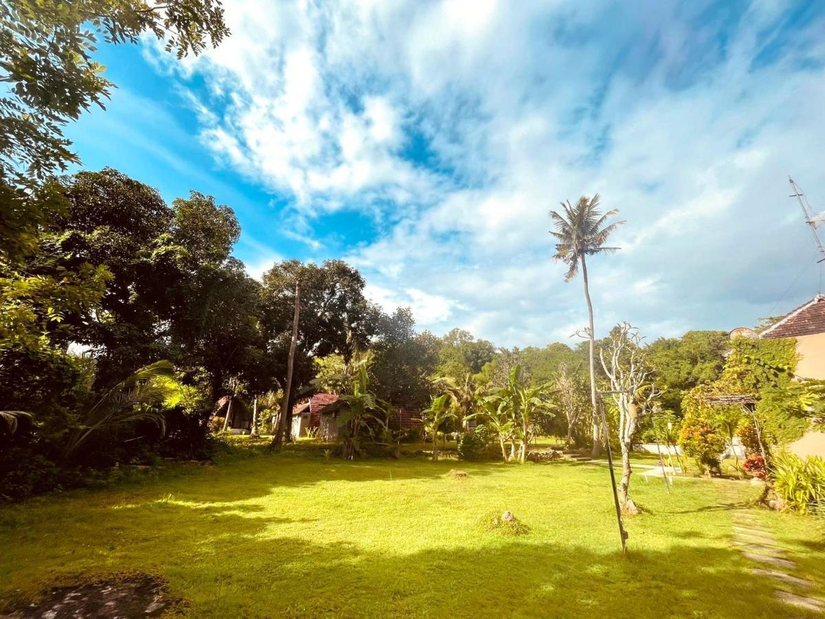 Batununggul Apit Lawang Villas & Resto מראה חיצוני תמונה