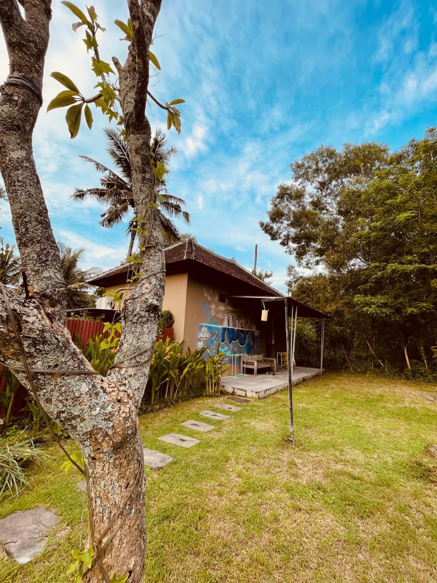 Batununggul Apit Lawang Villas & Resto מראה חיצוני תמונה